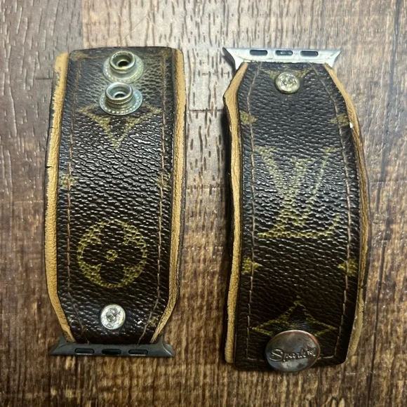 Spark*l LV Apple Watch Band - Picture 5 of 12